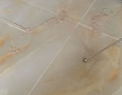 朗县瓷砖空鼓维修公司分享粘合剂选择不当在瓷砖铺贴过程中可能导致以下问题
